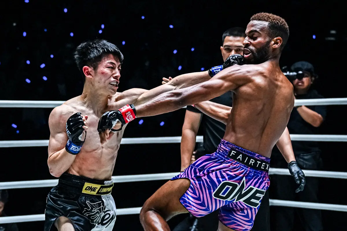 ONE】吉成名高 相手の負傷で3RTKO勝利！驚異の39連勝で日本大会へ弾み