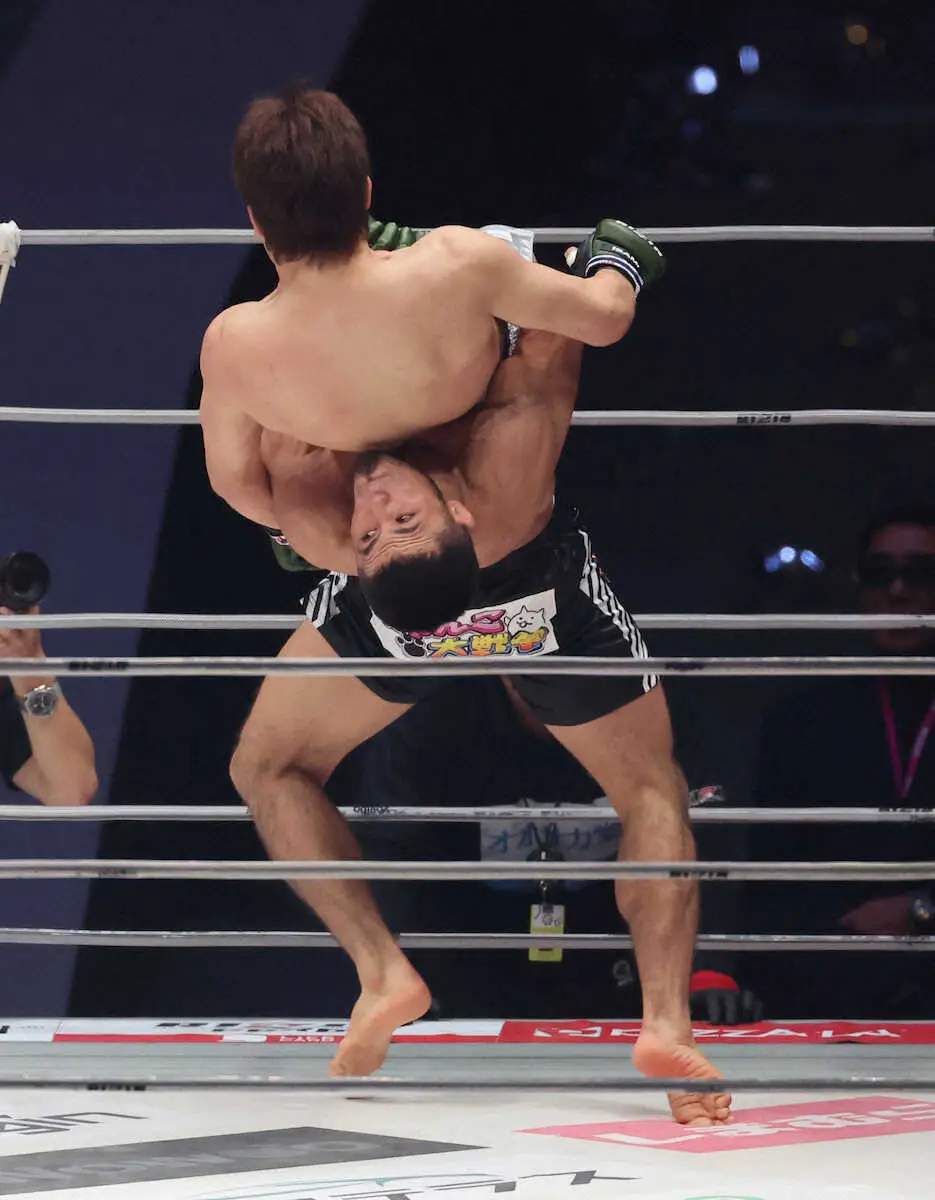 RIZIN 師走の超強者祭り＞第15試合 フェザー級タイトルマッチ