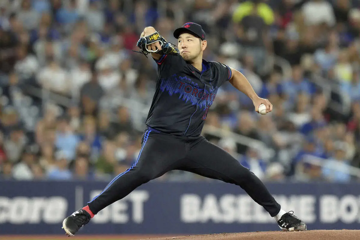 シティーコネクトユニホームを着用してヤンキース戦で力投するブルー