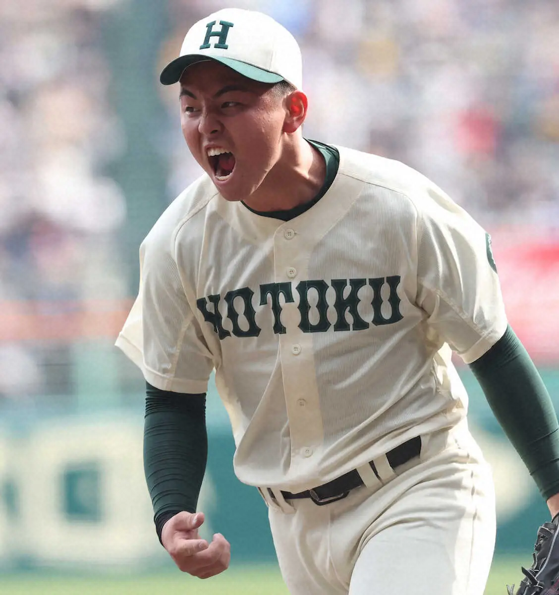 高校野球】報徳学園、エースナンバー奪われた間木が意地の4回無失点