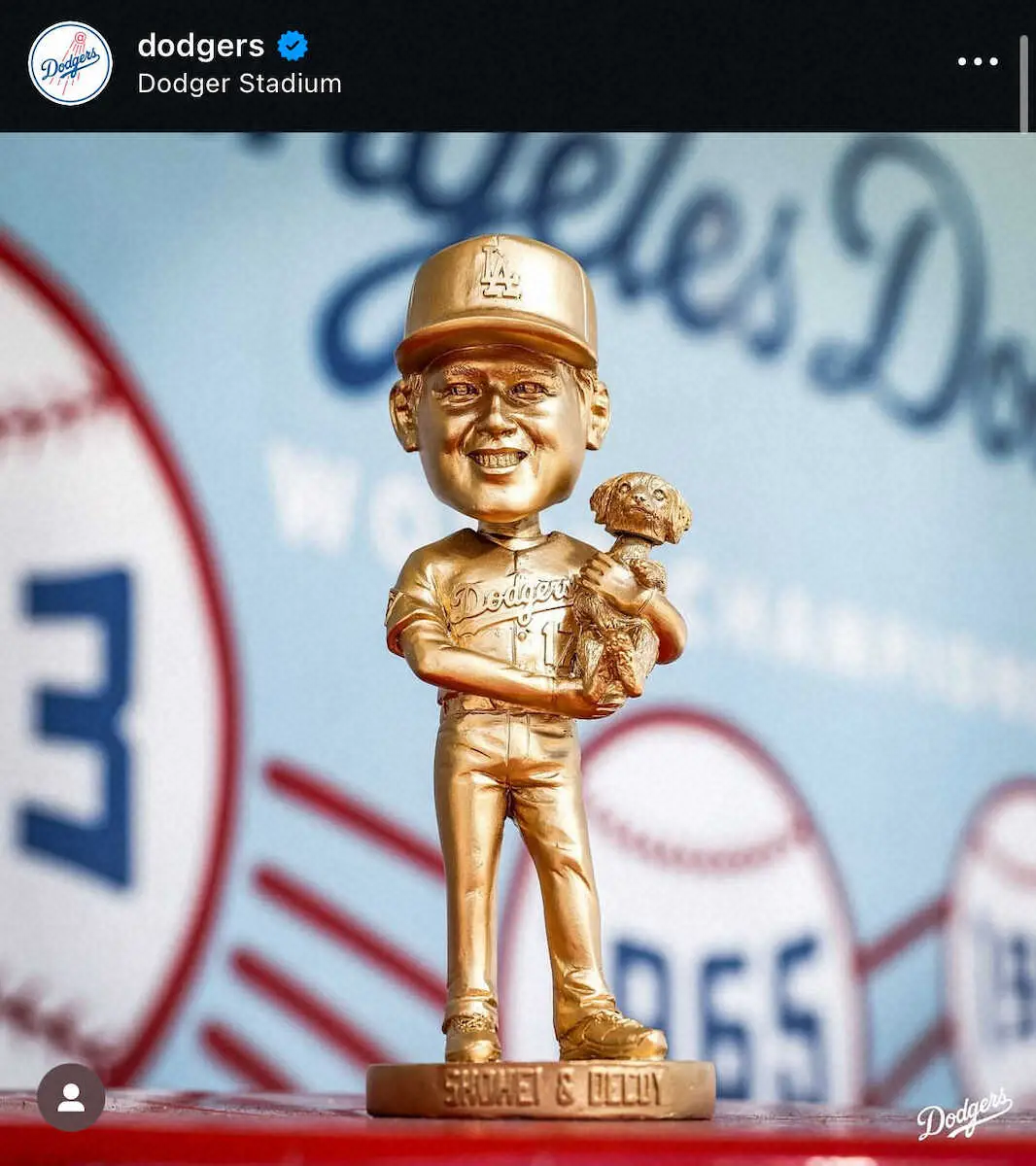 29日に配布される金色の大谷＆デコピンボブルヘッド（球団公式インスタ