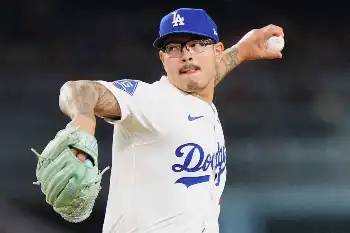 日本ハム4・2以来の単独首位 20勝一番乗り 古林睿煬が98球“マダックス