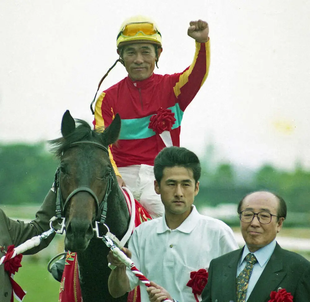 93年のダービー馬ウイニングチケット死す 33歳、疝痛のため 繋養先「心