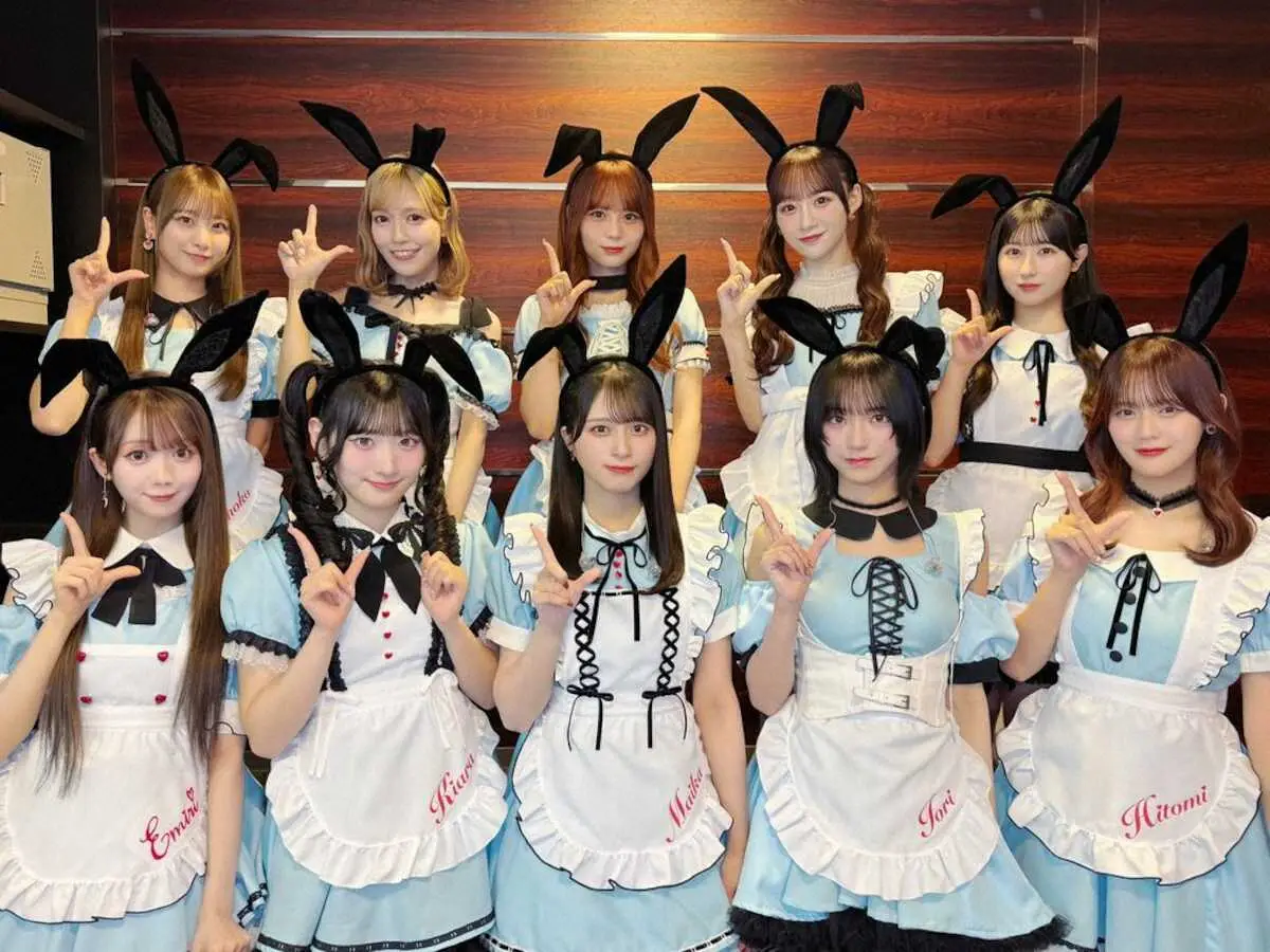 27日放送のTBS「CDTVライブ！ライブ！」で不思議の国モチーフの衣装を