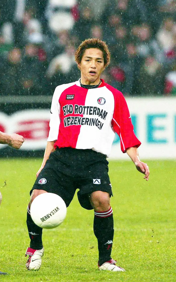 オランダ1部フェイエノールトで01～05年までプレーしたMF小野伸二