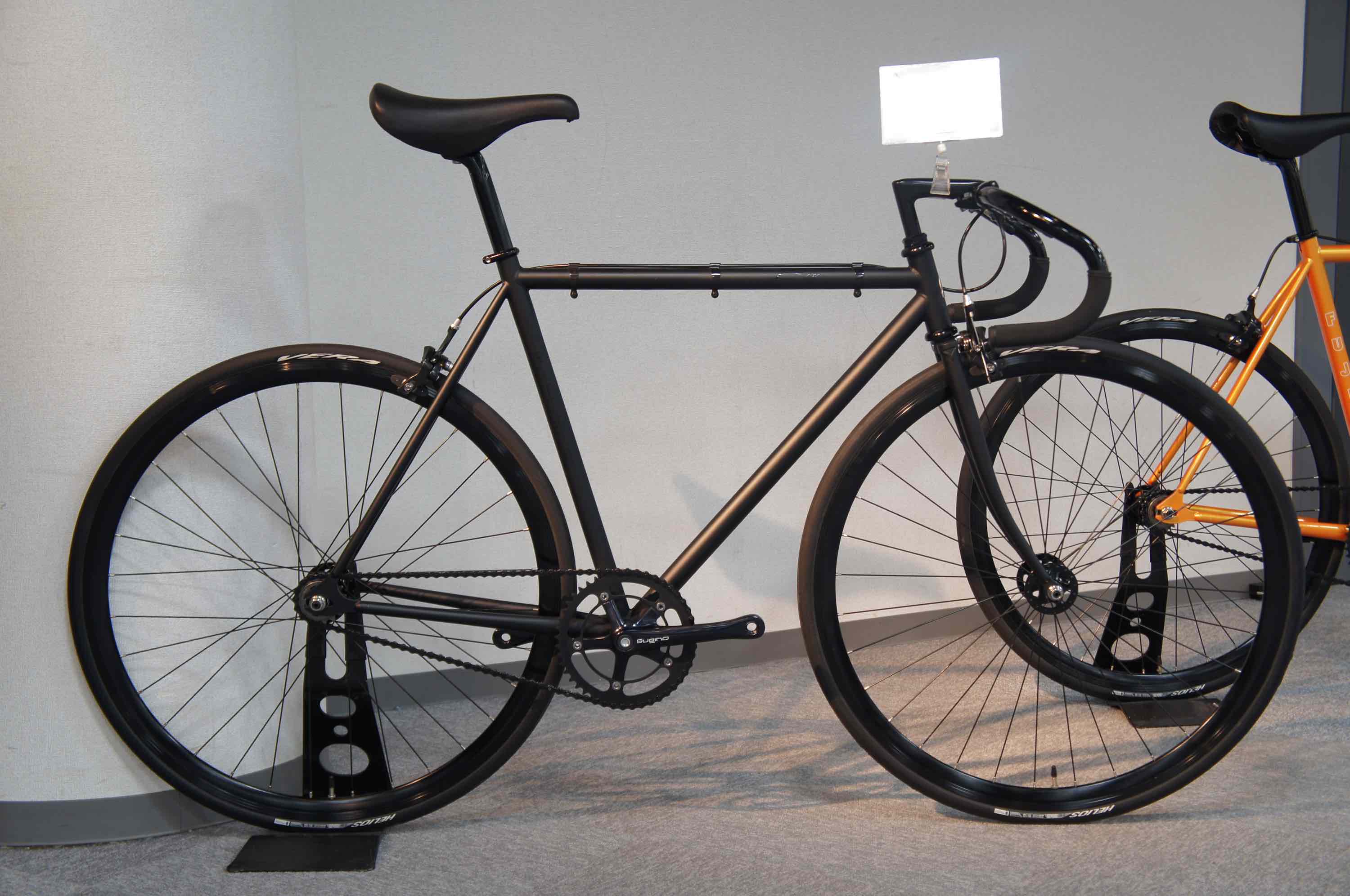 BLOG 定番シングルスピードバイクの最新モデル!!＆NEWモデルも!!～FUJI