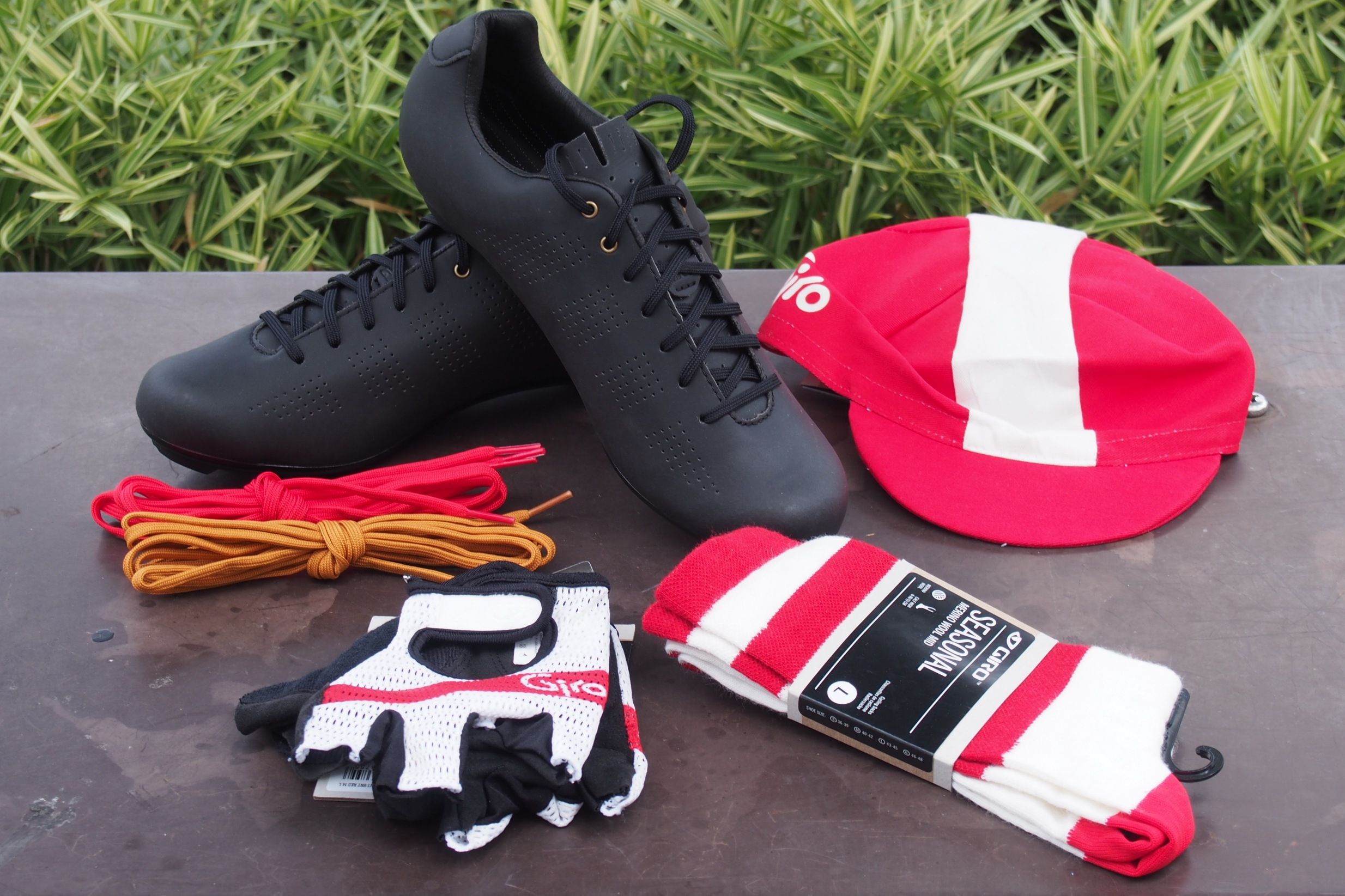 BLOG 30DEALERS限定先行案内 GIRO「ジロ」限定ロードバイク