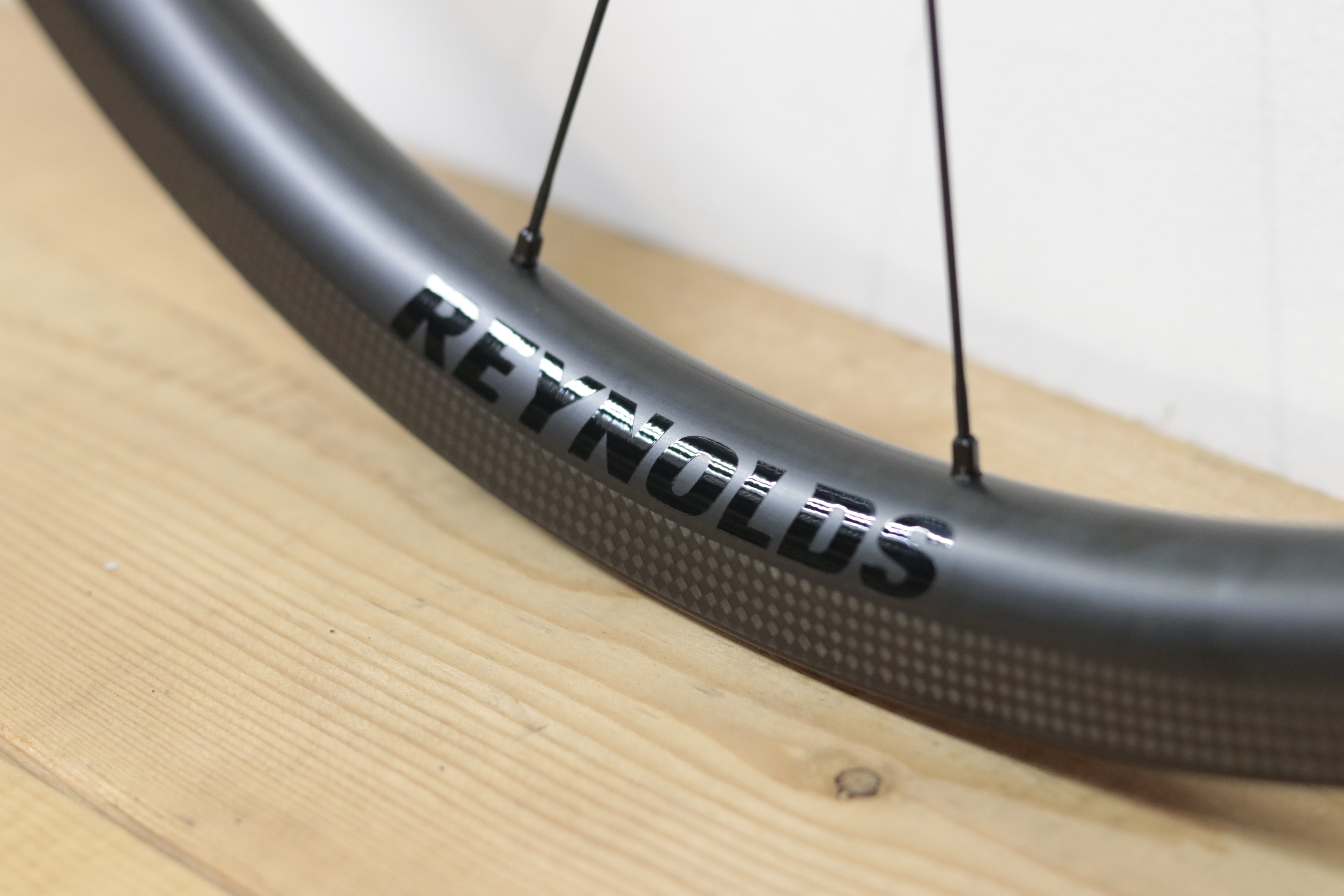 BLOG 【REYNOLDS / レイノルズ】”AR29” & ”ATR 700C” ロード