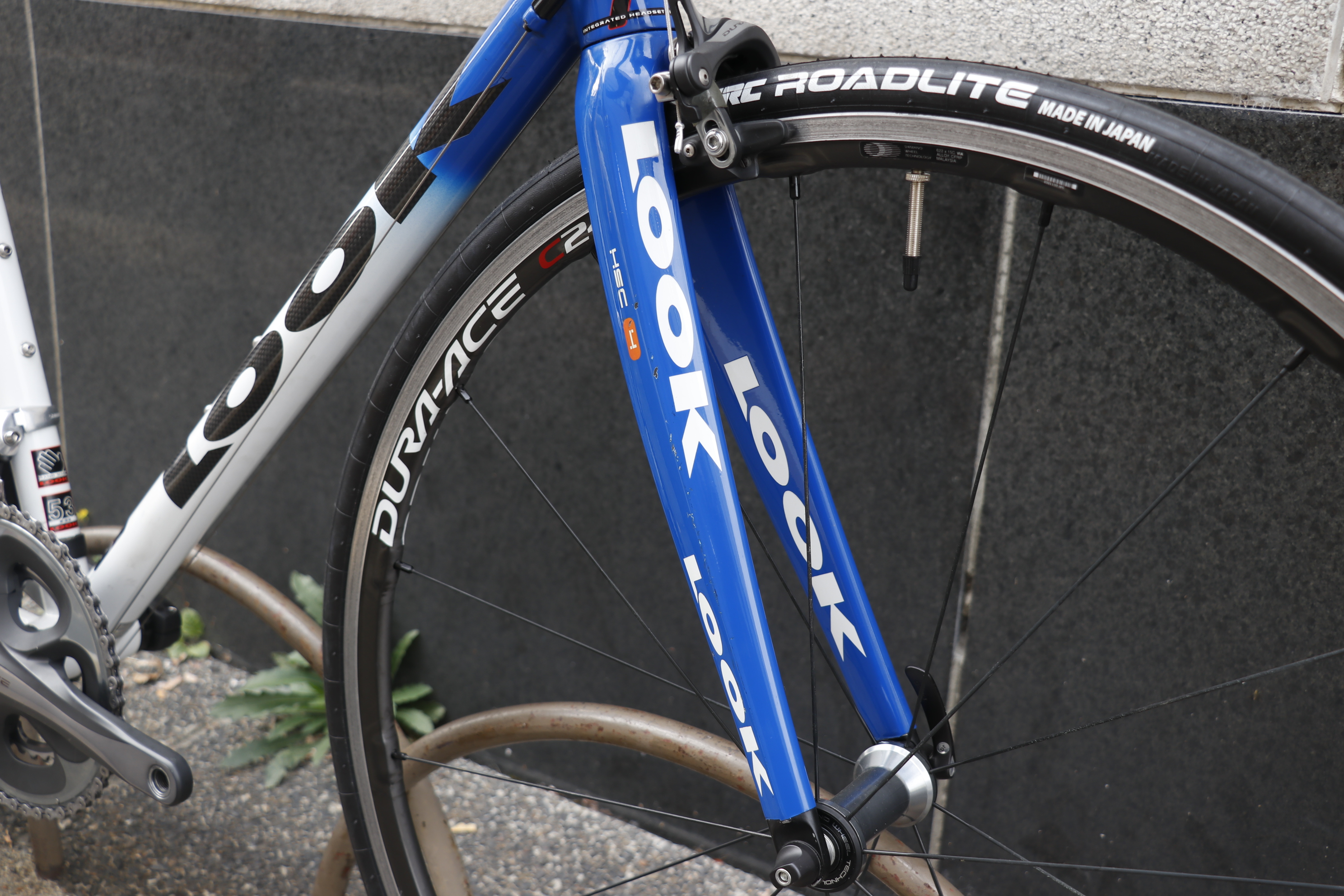 BLOG 【中古ロードバイク】往年のラグドカーボンフレームを当店