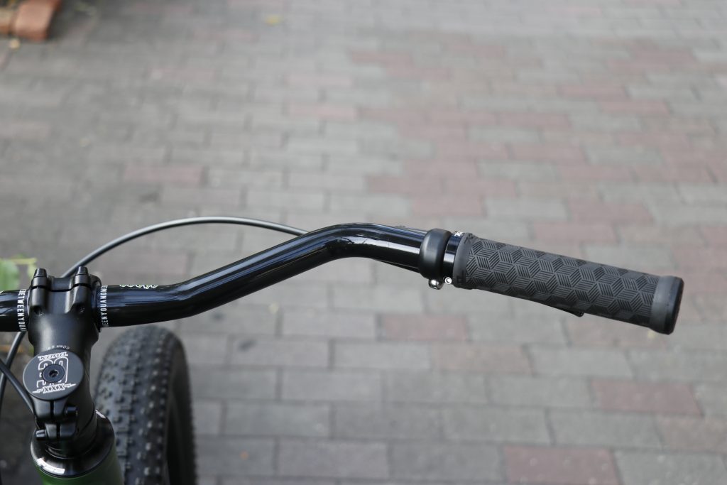 BLOG マルチポジションが楽しいクロモリハンドル【NITTO / 日東】 b814