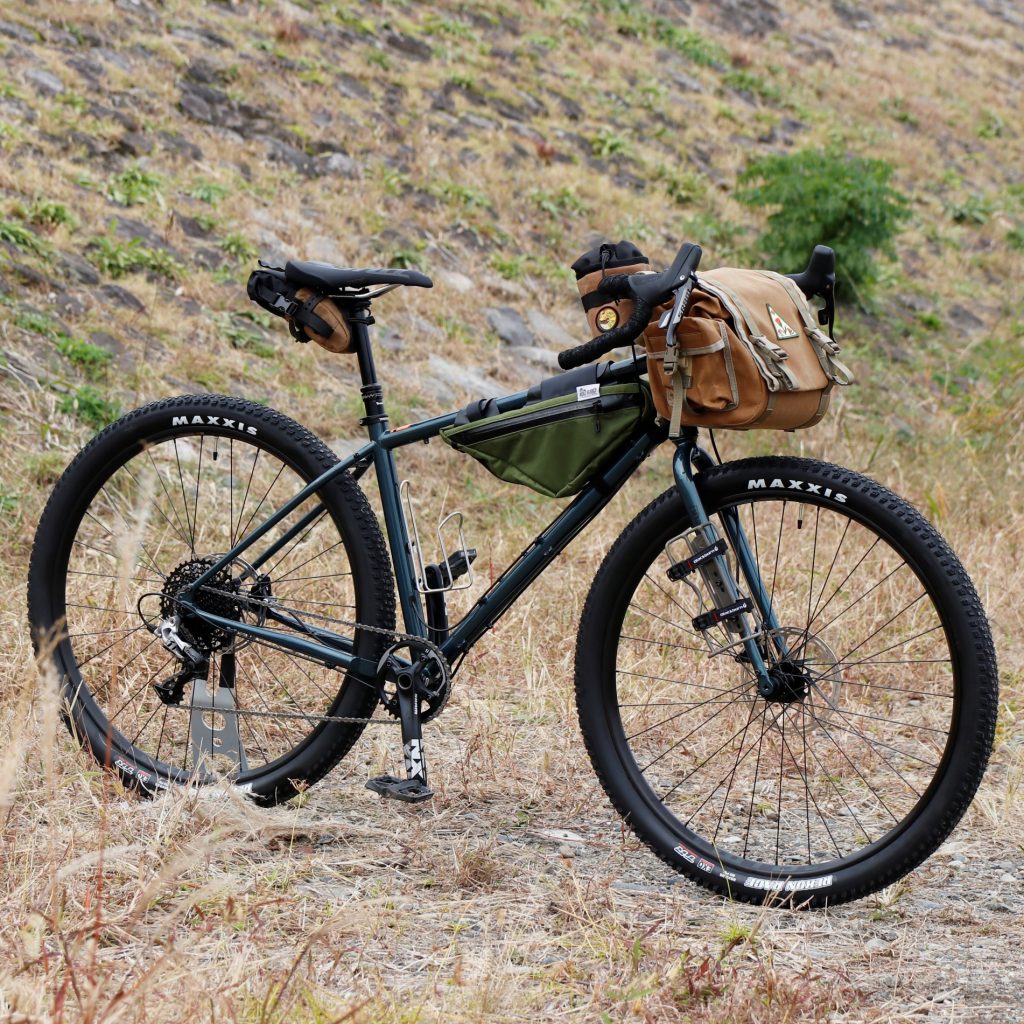 BLOG 【在庫SALE / セール】52サイズのみご用意あります【 KONA / コナ