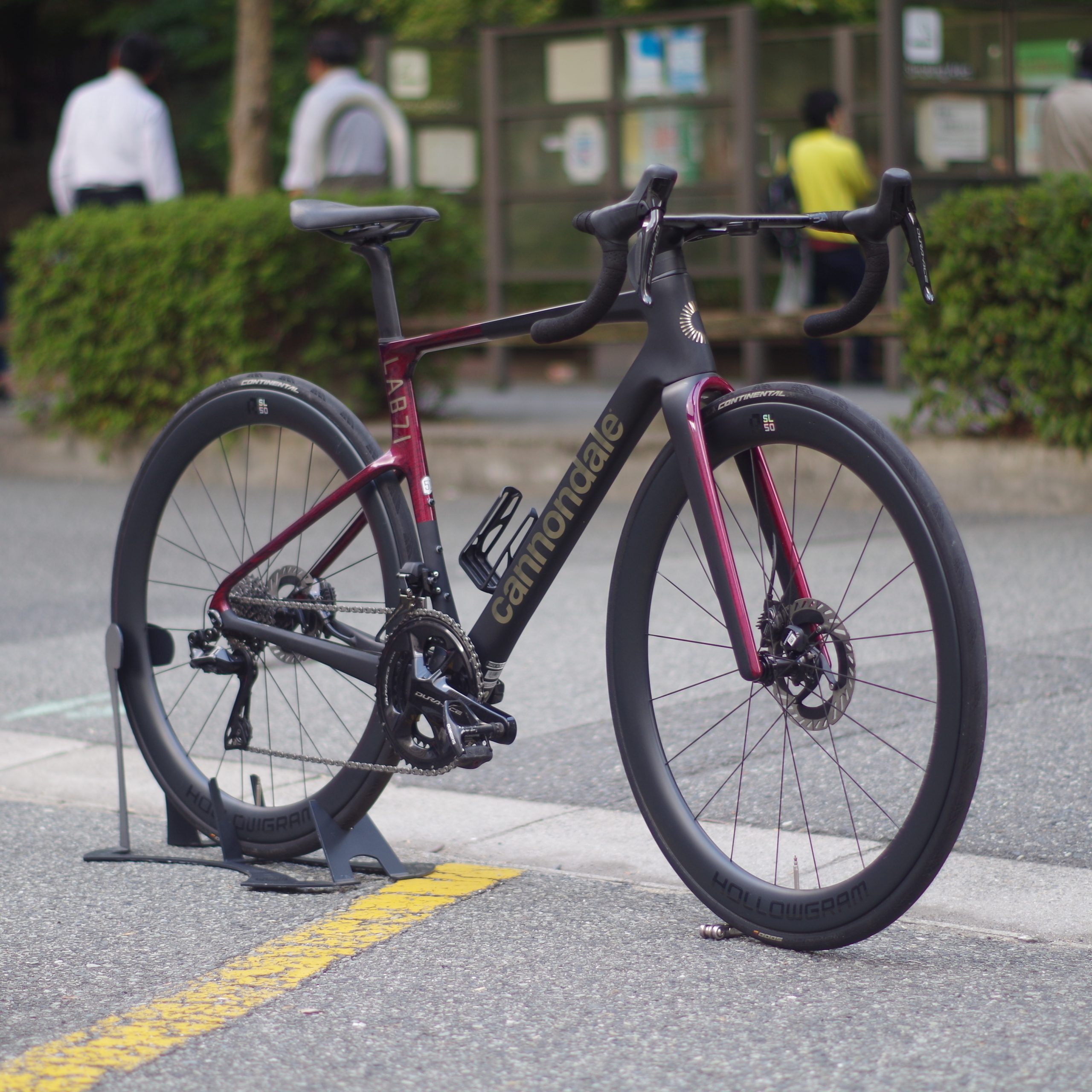 BLOG “エアロロードを超える”史上最速/最高のフルカーボンロードバイク