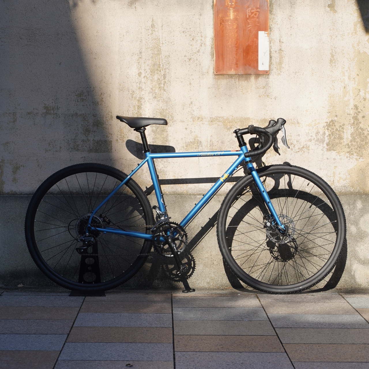 BLOG ドロップハンドルでも街乗り適性高め。ツーリングもこなせる