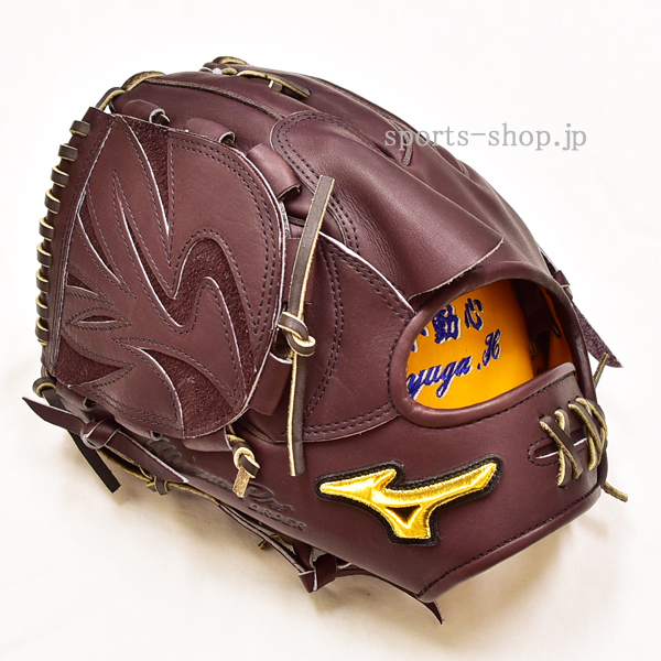 平塚市 服部琉駕選手 ミズノプロ 硬式用 オーダー 由規型 AXI 王冠