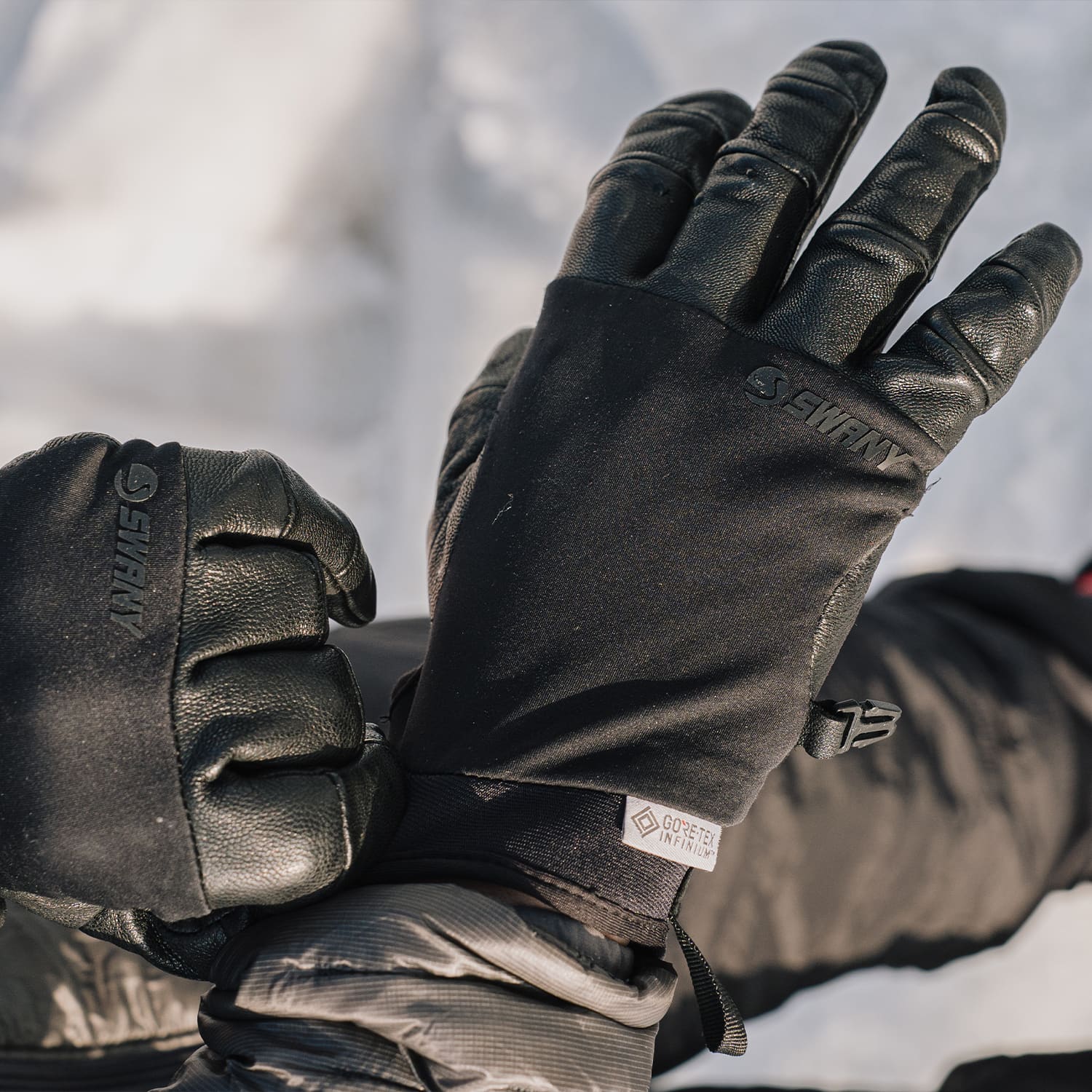 TR-706 Trail Flexor Glove（トレイルフレクサーグローブ）｜SWANY