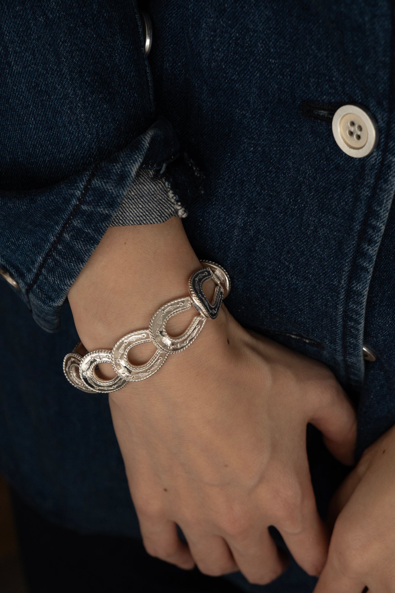 WAKAN SILVER SMITH ワカンシルバースミス Spirit Horse shoe Bracelet