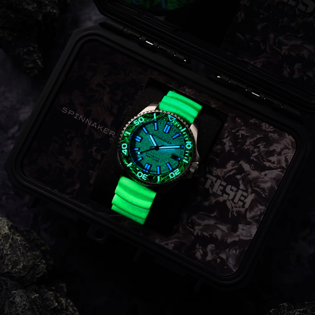 国内TiCTAC限定モデル】300m防水の本格派ダイバーズウオッチ