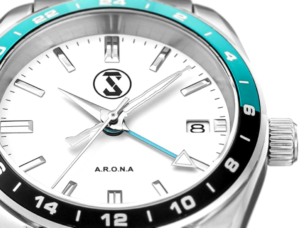 日本製“機械式”ムーヴメント搭載【人気ゲーム“ブルーアーカイブ”腕時計