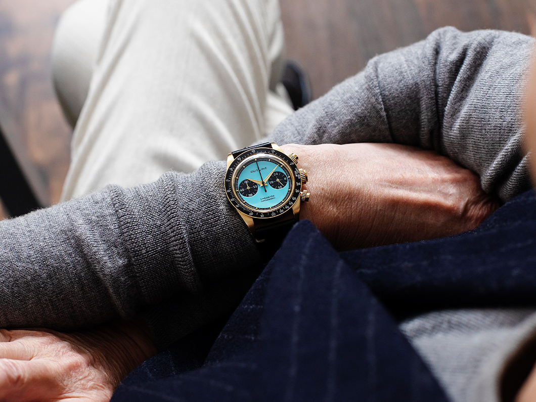 5万円で本日発売】絶妙なレトロ加減がいい感じ。大ヒット小顔37mmの