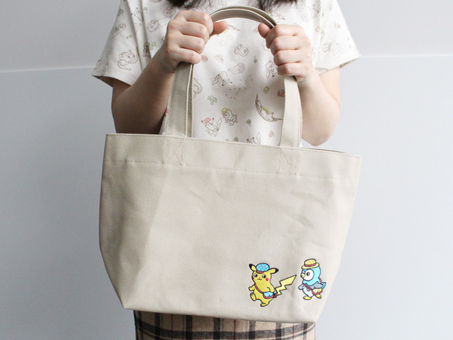 大人気イラストレーター坂崎千春さんとコラボしたグッズが登場