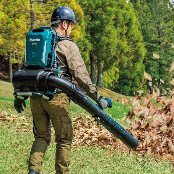マキタ MUB002CZ - ポータブル電源 PDC1200接続専用充電式背負ブロワ