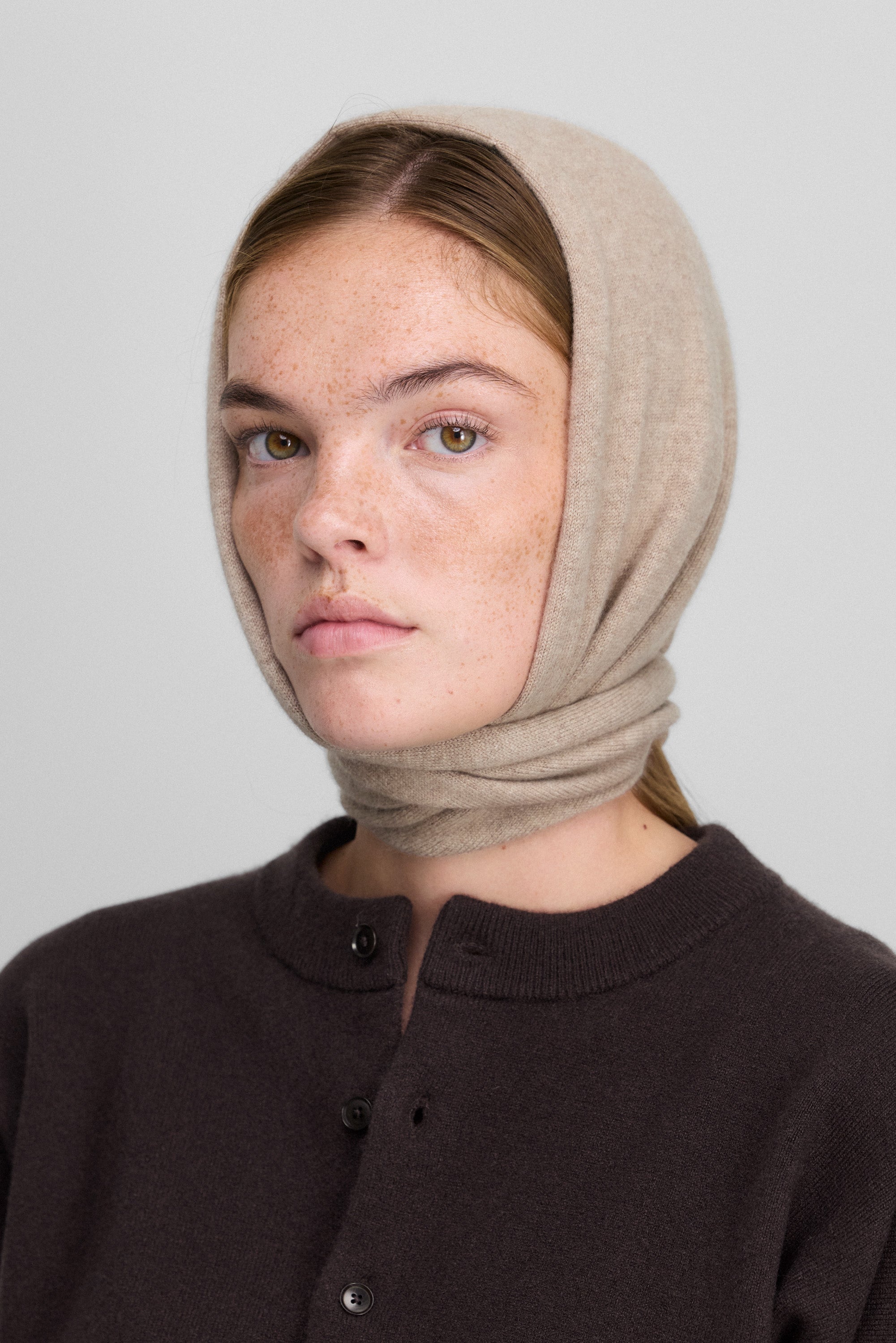 EXTREME CASHMERE n°35 bandana in OAT – PORT