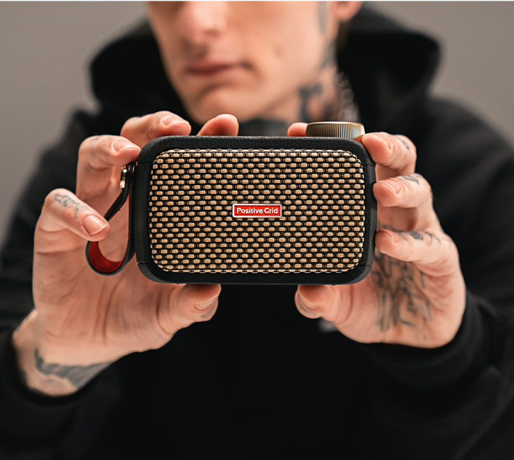 Spark GO | Ultra-portable Smart Guitar Amp & Bluetooth Speaker