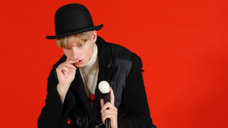 時計じかけのオレンジ』を映して見せた、「アンダーカバー」の新たな