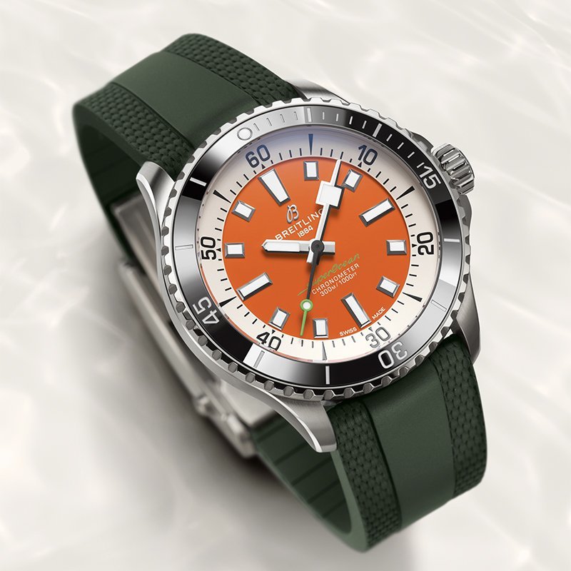 ブライトリングの新しい「スーパーオーシャン」は、1960年代のユニーク