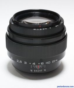 LZOS Jupiter-9 MC M42 85mm F2 Lens Reviews - Russian and Zenitar