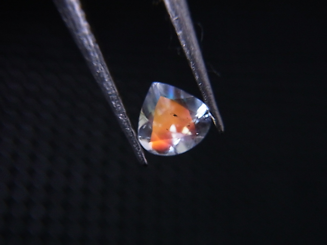 レアカラー：ピンク/オレンジ/ブルーシラームーンストーン