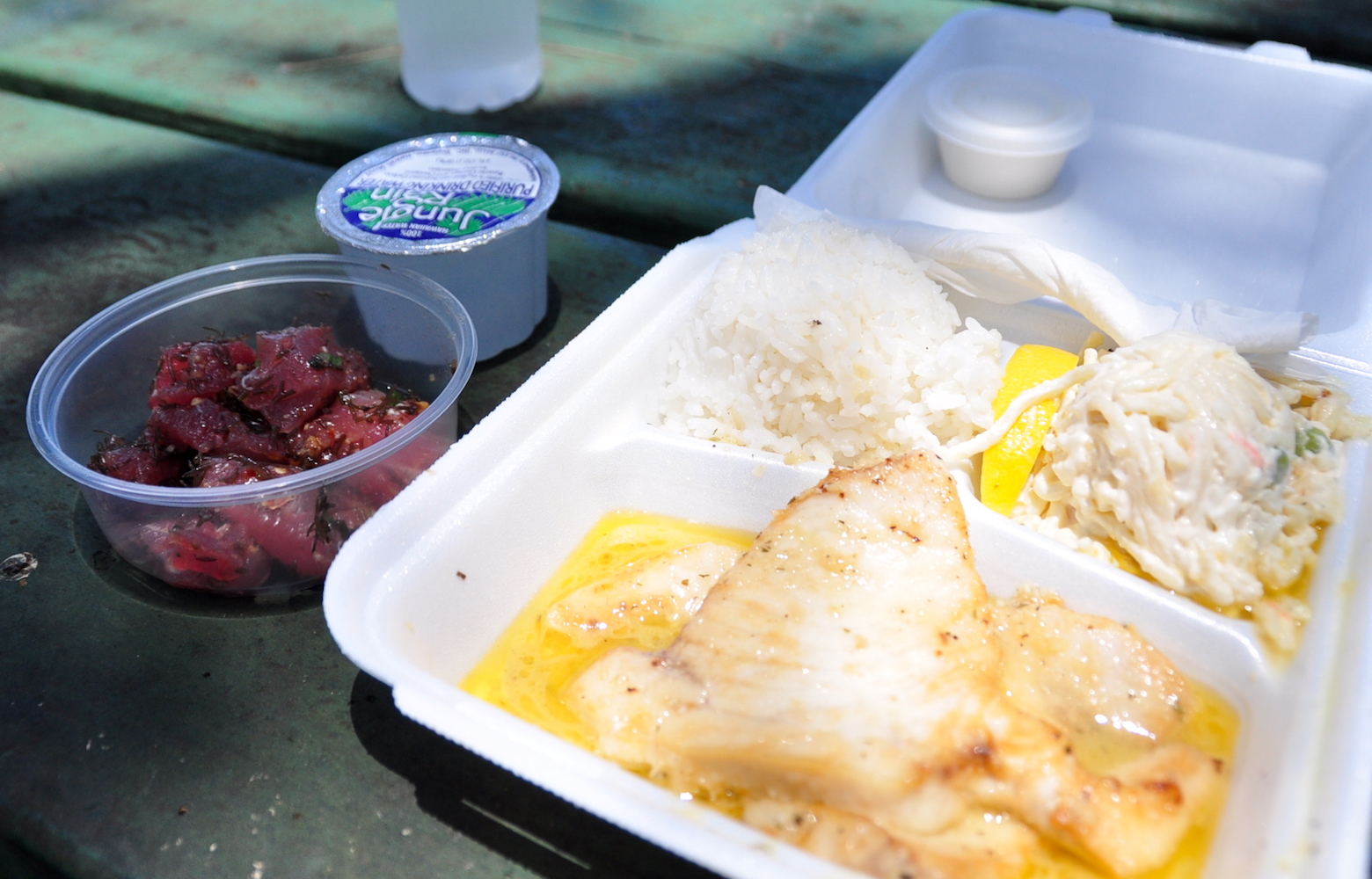 ポキを食べよう！ | パシフィックリゾートのホロホロ ハワイ カワラ版