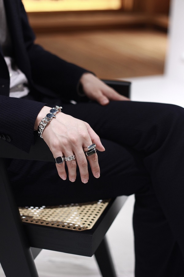 TOMWOOD(トムウッド) 24AW新作入荷。銀座メンズから40代50代の方でも