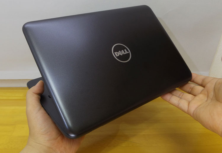 コスパ重視！AMD仕様のDELL Inspiron 11 3180レビュー パソ兄さん