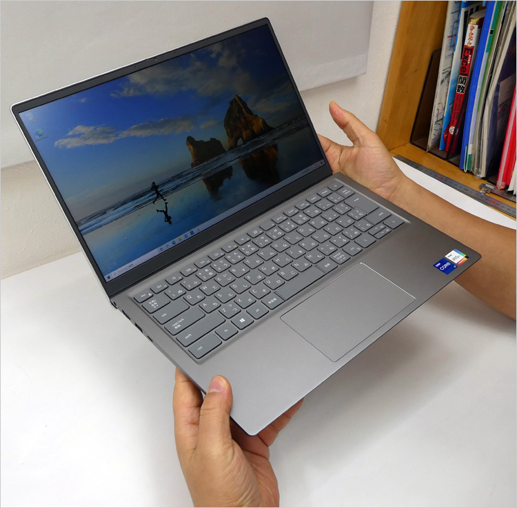 Core i7-11370H搭載の、DELL Inspiron 14（5410）をレビュー