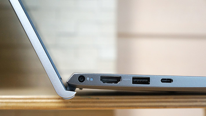 DELL Inspiron 15(5515) レビュー。痒い所に手が届くコスパ抜群の