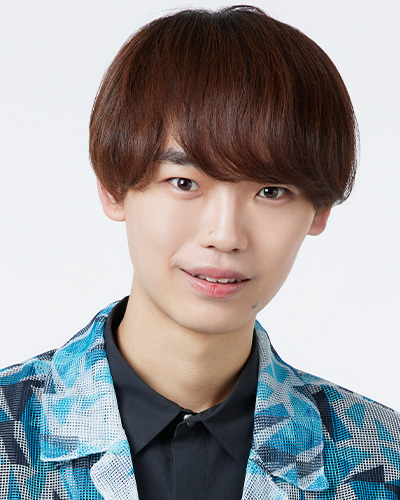 アー写-中村浩大 – plus a／プラスエー