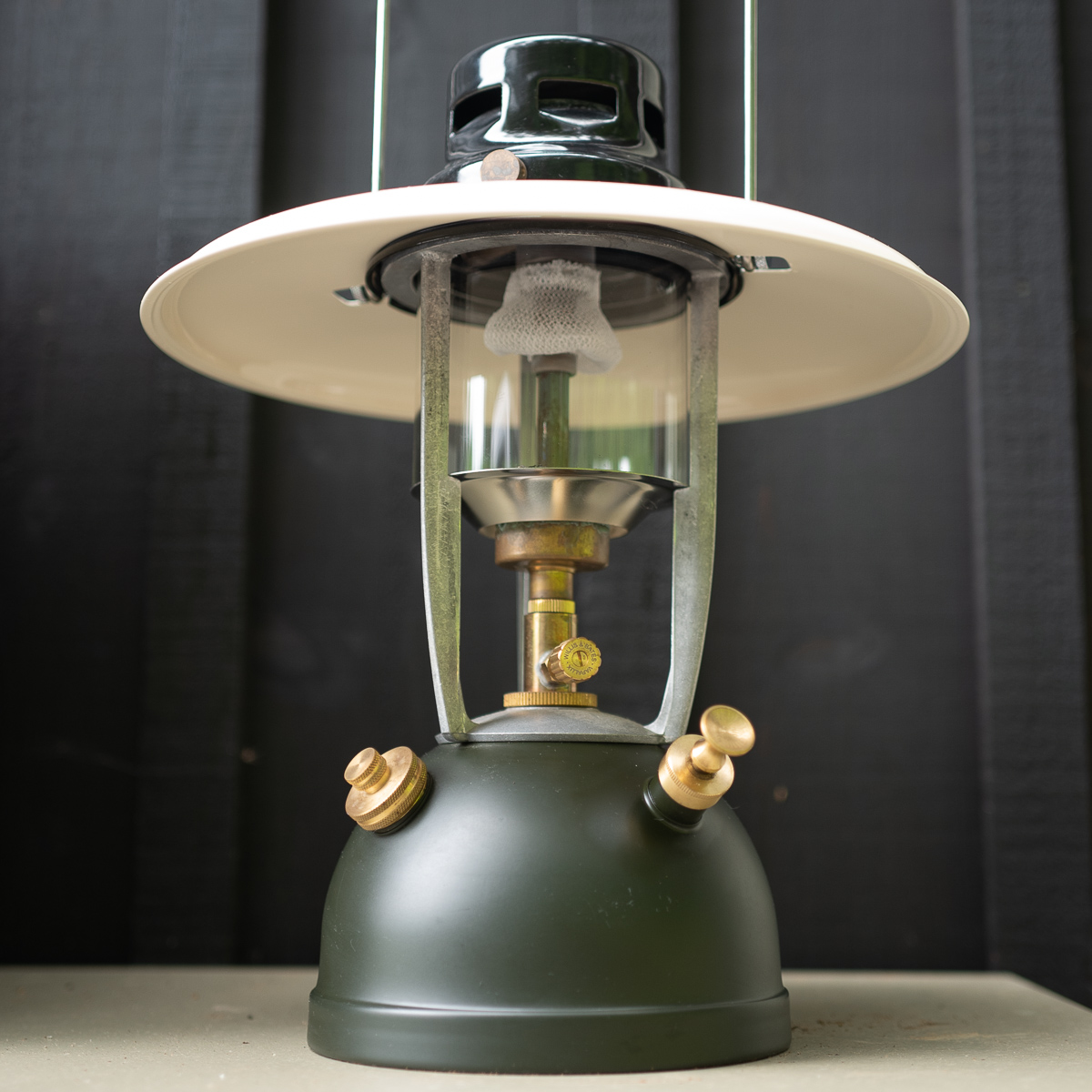 ヴェイパラックスランタン M320 アーミーグリーン - Vapalux Lanterns