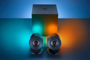 Razer、光で没入感を高める2.1chゲーミングスピーカー「Razer Nommo V2