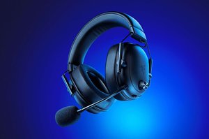 Razer、超広帯域マイク 搭載の軽量ゲーミングヘッドセット「Razer