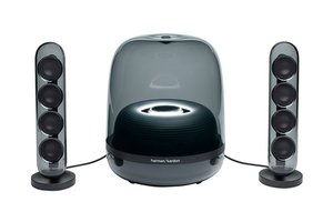 Harman Kardon、透明ドームデザインの2.1chスピーカー「SoundSticks 4