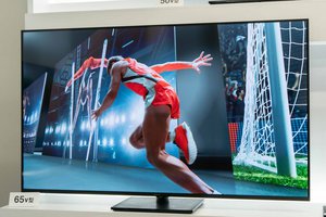 パナソニック、専用Fire TV内蔵の4K液晶ビエラ・上位機「W90A