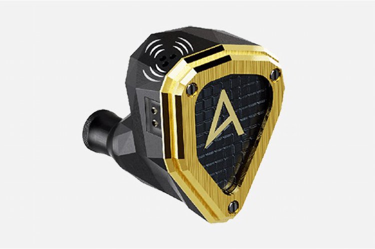 Astell&Kern×Empire Ears コラボイヤホン第2弾「NOVUS」。88万円／600