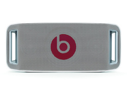Beats、aptX対応/ハンドル付きBTスピーカー「Beatbox Portable
