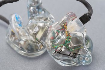 新技術で三度飛躍！ Unique Melodyのハイブリッド型カスタム「MAVERICK