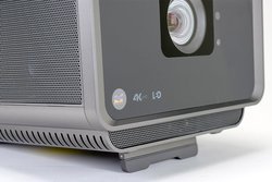 ハイコスパ4K/HDRプロジェクターの決定版！高画質と便利の“良いとこ