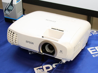 エプソン、最上位液晶プロジェクター「EH-TW8200W」 － レンズシフト