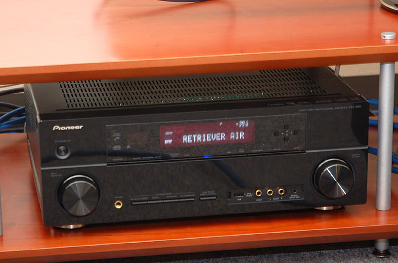 AVアンプの概念を覆すパイオニアの「メディアセンター」が登場