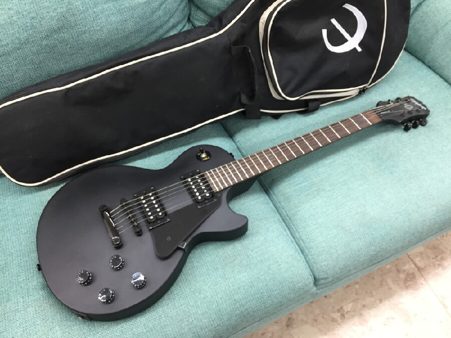 Epiphone「Goth Les Paul Studio Plain Black」 入荷しました