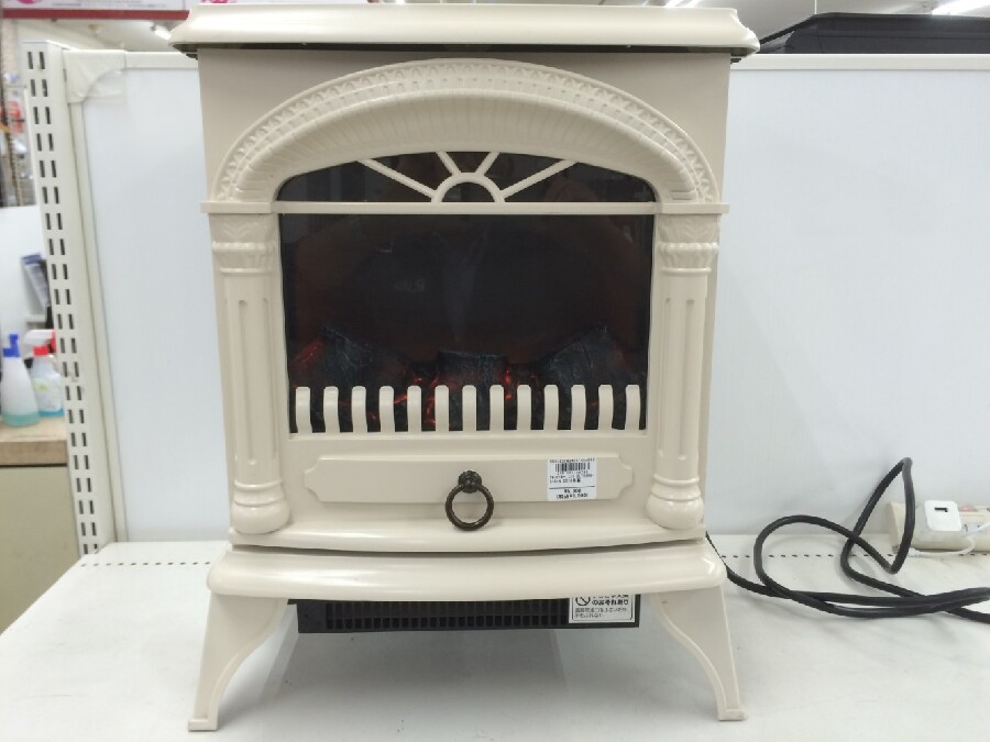 ニトリ 暖炉型ファンヒーター IV18 入荷しました！！｜2023年11月17日
